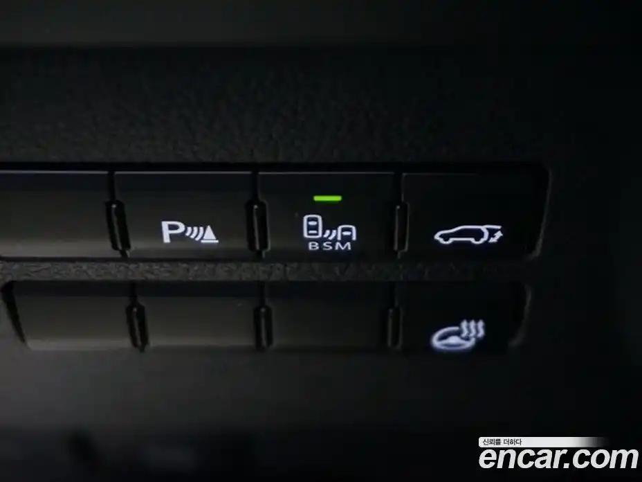 Lexus NX 2017 2.5 Автомат в Москве № 214848, фото 9