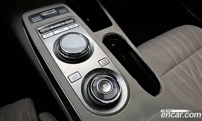 Genesis GV70 2024 2.5 Автомат в Москве № 22014, миниатюра 8