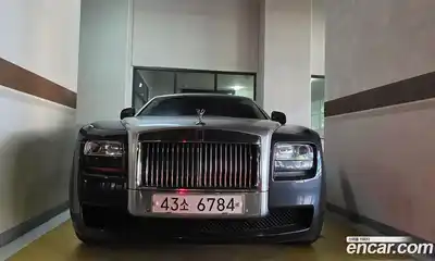 Rolls-Royce Ghost, 2010