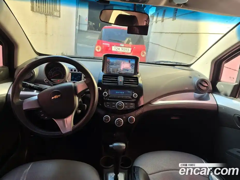 Chevrolet Spark 2013 1.0 Автомат в Москве № 38459, фото 9