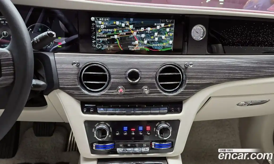 Rolls-Royce Ghost 2023 6.7 Автомат в Москве № 407056, фото 14