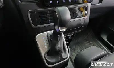 Hyundai Staria 2025 3.5 Автомат в Москве № 582001, миниатюра 9