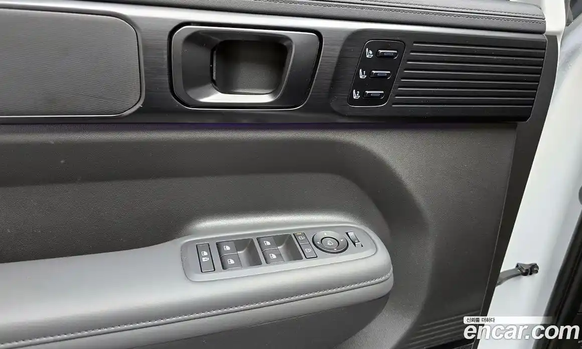 Hyundai Santa Fe 2026 1.6 Автомат в Москве № 582113, фото 18