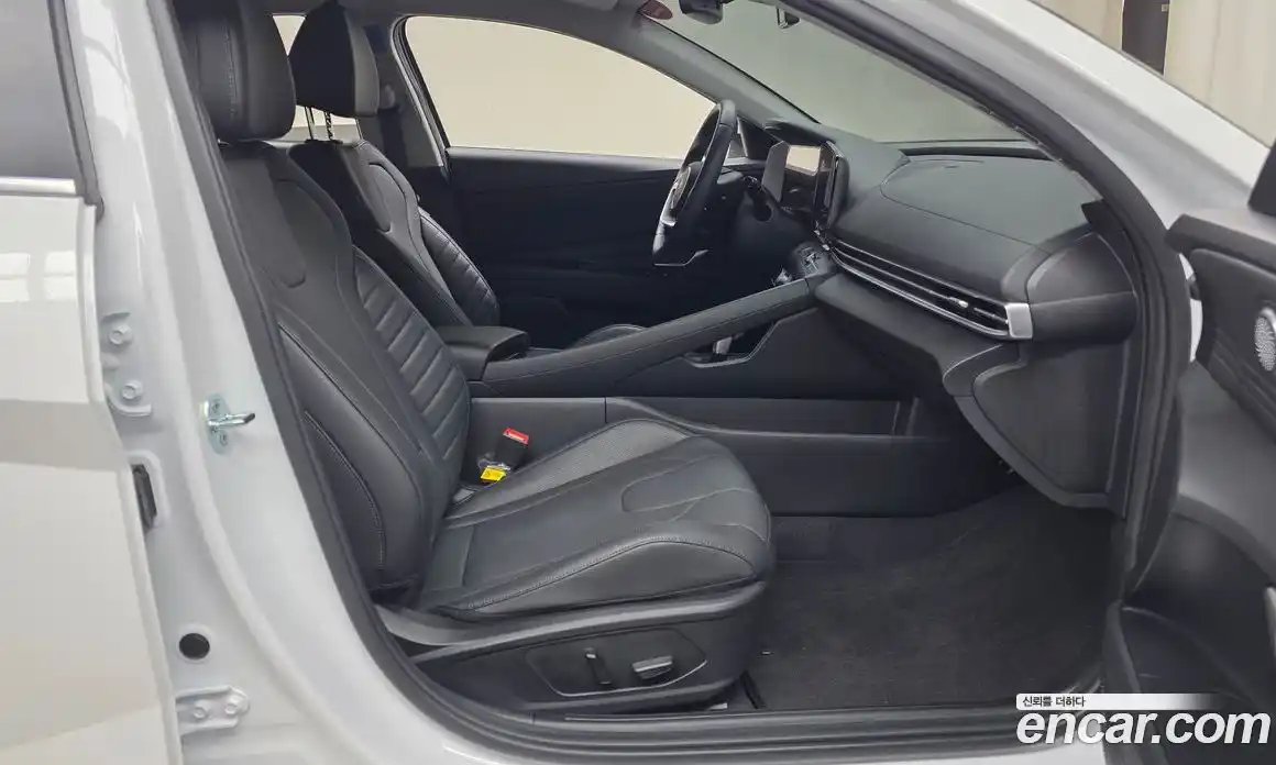 Hyundai Avante 2026 1.6 Автомат в Москве № 582119, фото 11