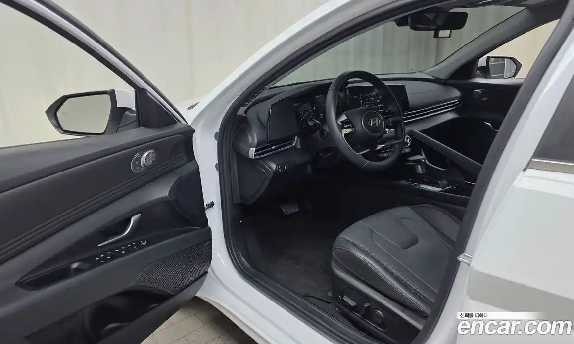 Hyundai Avante 2026 1.6 Автомат в Москве № 582119, фото 10