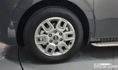 Hyundai Staria 2025 3.5 Автомат в Москве № 582372, миниатюра 4