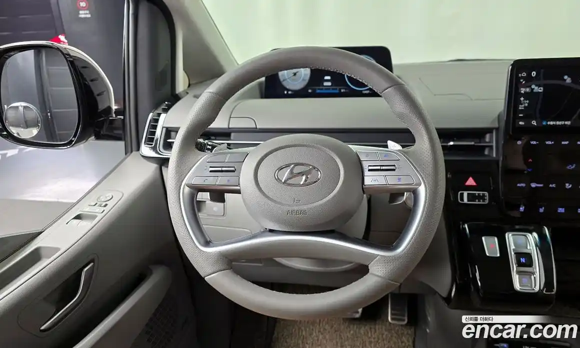 Hyundai Staria 2024 2.2 Автомат в Москве № 582373, фото 13