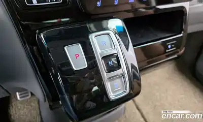 Hyundai Staria 2024 2.2 Автомат в Москве № 582373, миниатюра 9