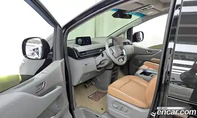 Hyundai Staria 2024 2.2 Автомат в Москве № 582373, миниатюра 10