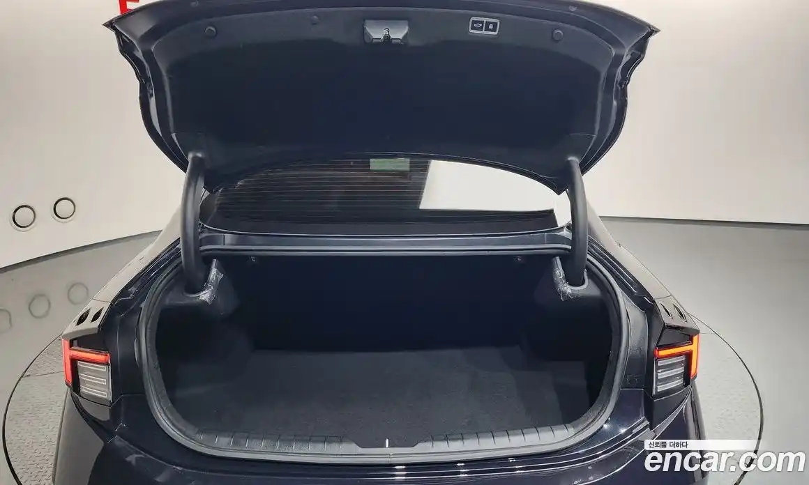 Hyundai Sonata 2025 2.0 Автомат в Москве № 582515, фото 20