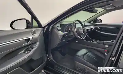 Hyundai Sonata 2025 2.0 Автомат в Москве № 582515, миниатюра 10