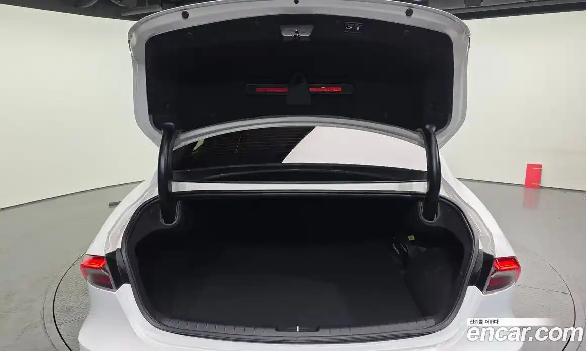 Hyundai Grandeur 2020 2.4 Автомат в Москве № 582565, фото 20