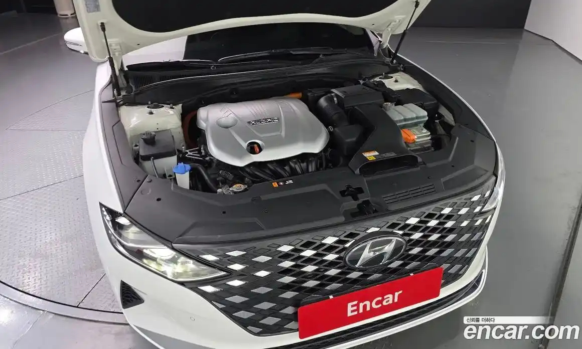 Hyundai Grandeur 2020 2.4 Автомат в Москве № 582565, фото 6