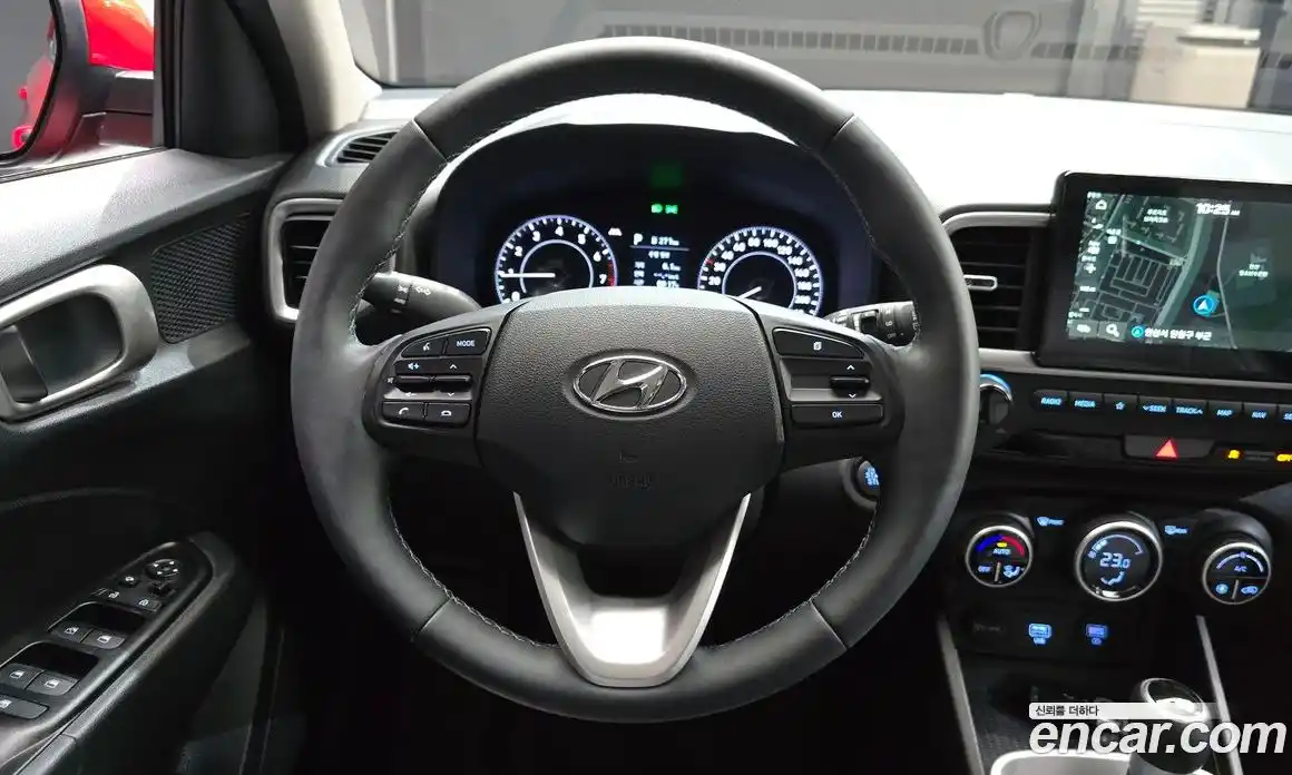 Hyundai Venue 2020 1.6 Автомат в Москве № 582612, фото 13