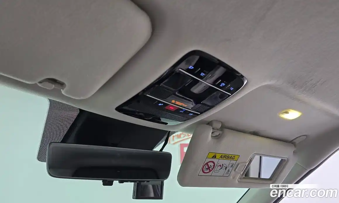 Hyundai Santa Fe 2024 1.6 Автомат в Москве № 582643, фото 18