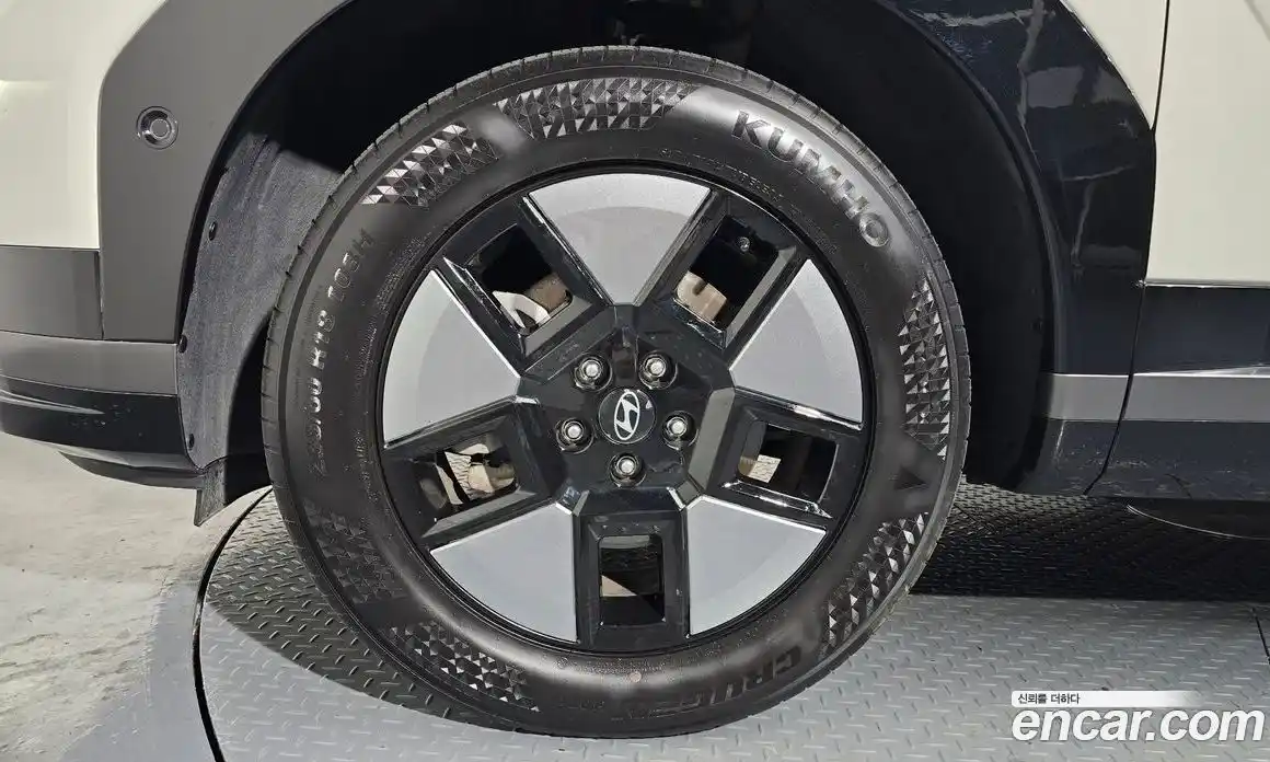 Hyundai Santa Fe 2024 1.6 Автомат в Москве № 582643, фото 5