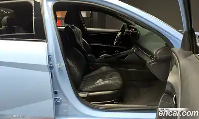 Hyundai Avante 2022 2.0 Механическая в Москве № 582694, миниатюра 11