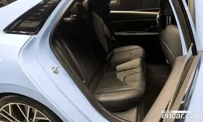 Hyundai Avante 2022 2.0 Механическая в Москве № 582694, миниатюра 12