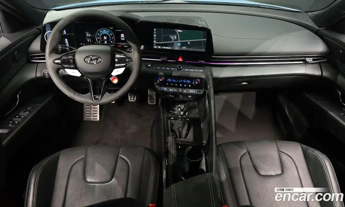 Hyundai Avante 2022 2.0 Механическая в Москве № 582694, фото 7