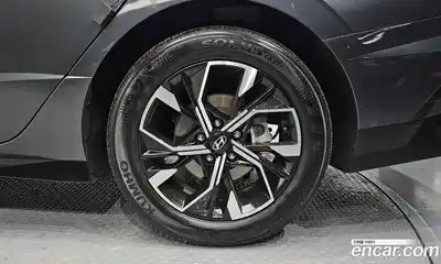 Hyundai Sonata 2024 2.0 Автомат в Москве № 582821, миниатюра 5