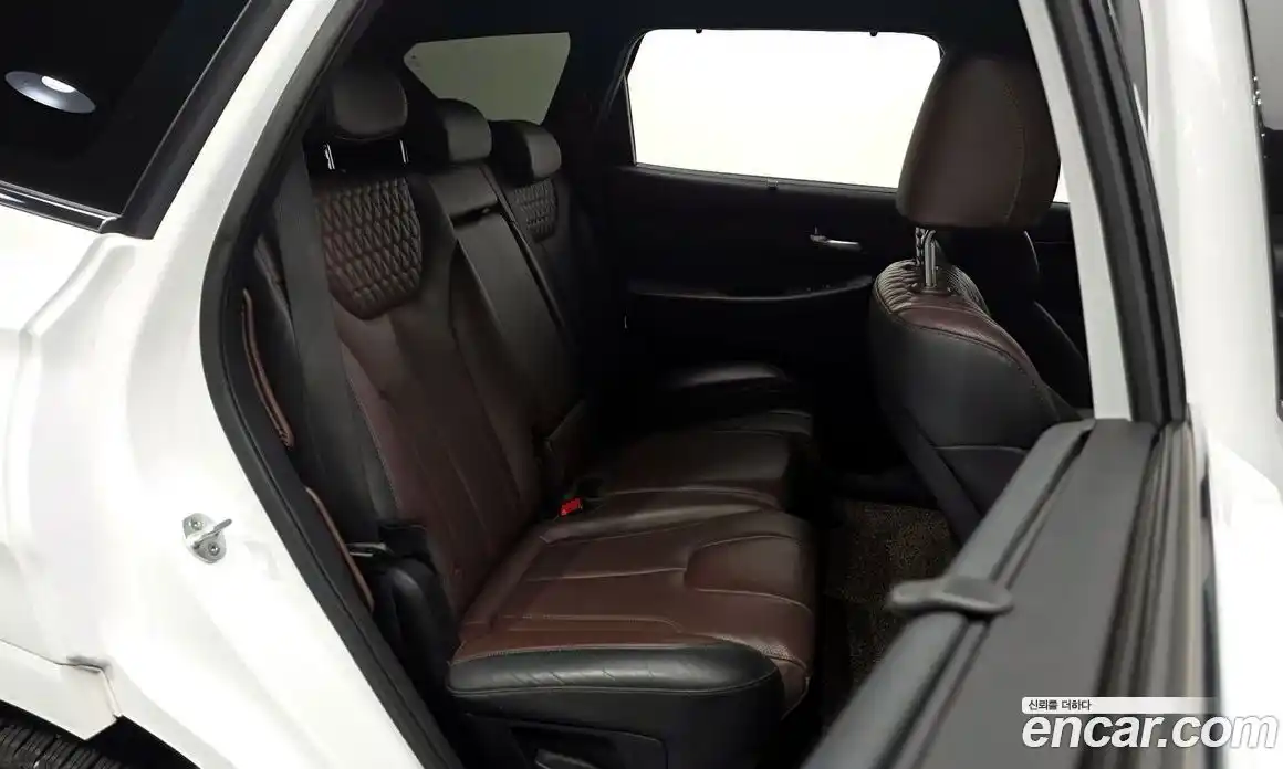 Hyundai Santa Fe 2020 2.0 Автомат в Москве № 582901, фото 12