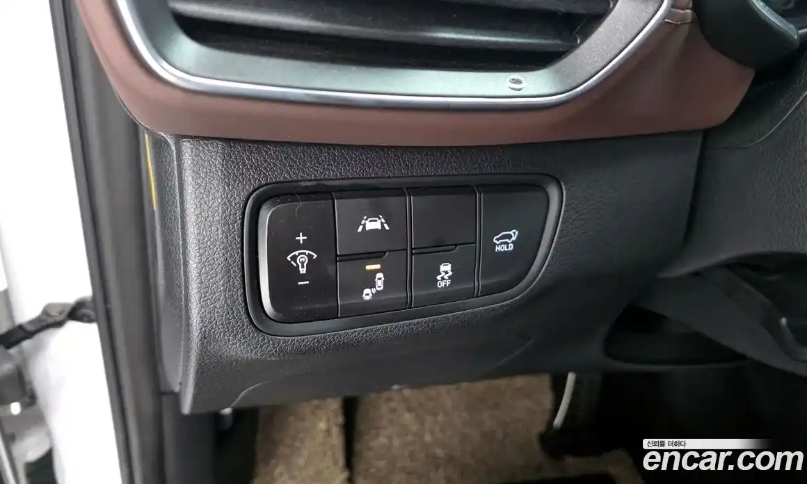 Hyundai Santa Fe 2020 2.0 Автомат в Москве № 582901, фото 16