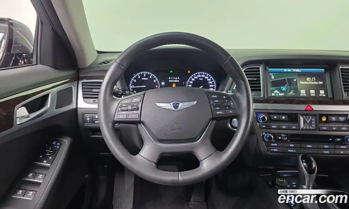 Hyundai Genesis 2016 3.3 Автомат в Москве № 582931, фото 13