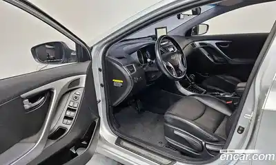 Hyundai Avante 2015 1.6 Автомат в Москве № 582946, миниатюра 11
