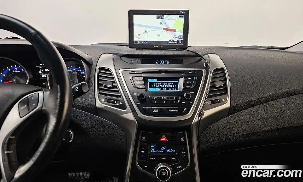Hyundai Avante 2015 1.6 Автомат в Москве № 582946, фото 15