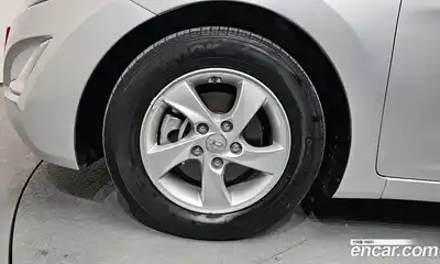 Hyundai Avante 2015 1.6 Автомат в Москве № 582946, миниатюра 5