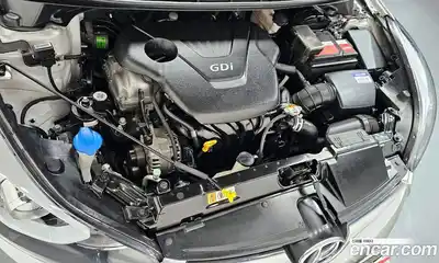 Hyundai Avante 2015 1.6 Автомат в Москве № 582946, миниатюра 6