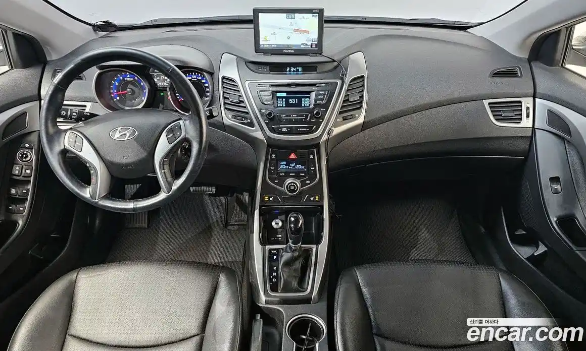 Hyundai Avante 2015 1.6 Автомат в Москве № 582946, фото 7