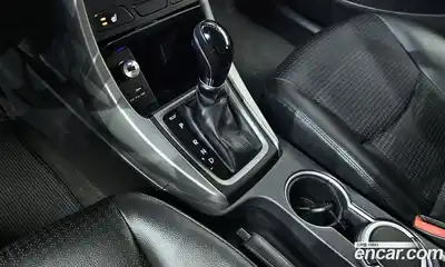 Hyundai Avante 2015 1.6 Автомат в Москве № 582946, миниатюра 9