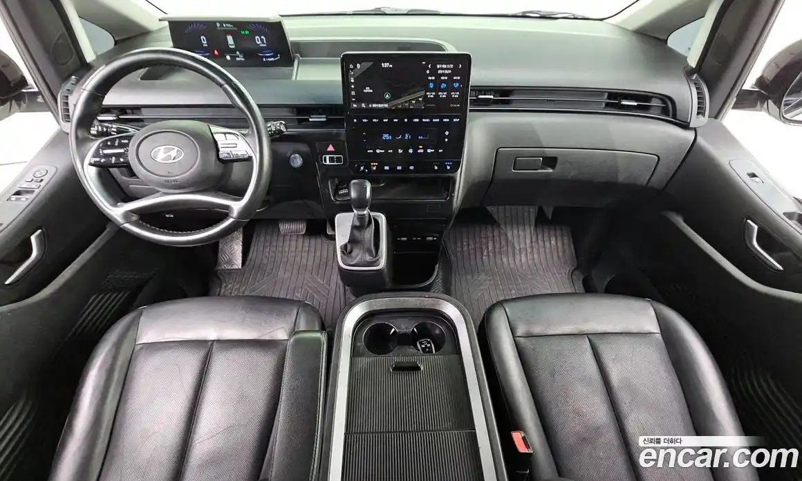 Hyundai Staria 2022 2.2 Автомат в Москве № 582956, фото 7