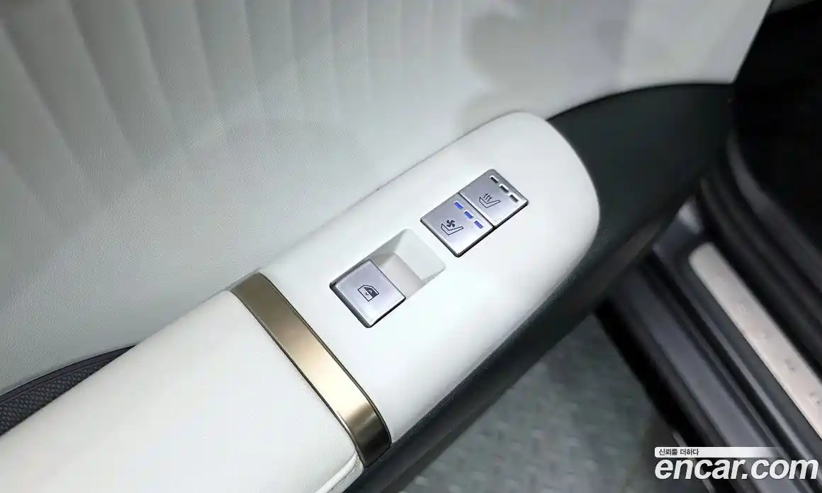 Hyundai Grandeur 2023 3.5 Автомат в Москве № 583299, фото 18