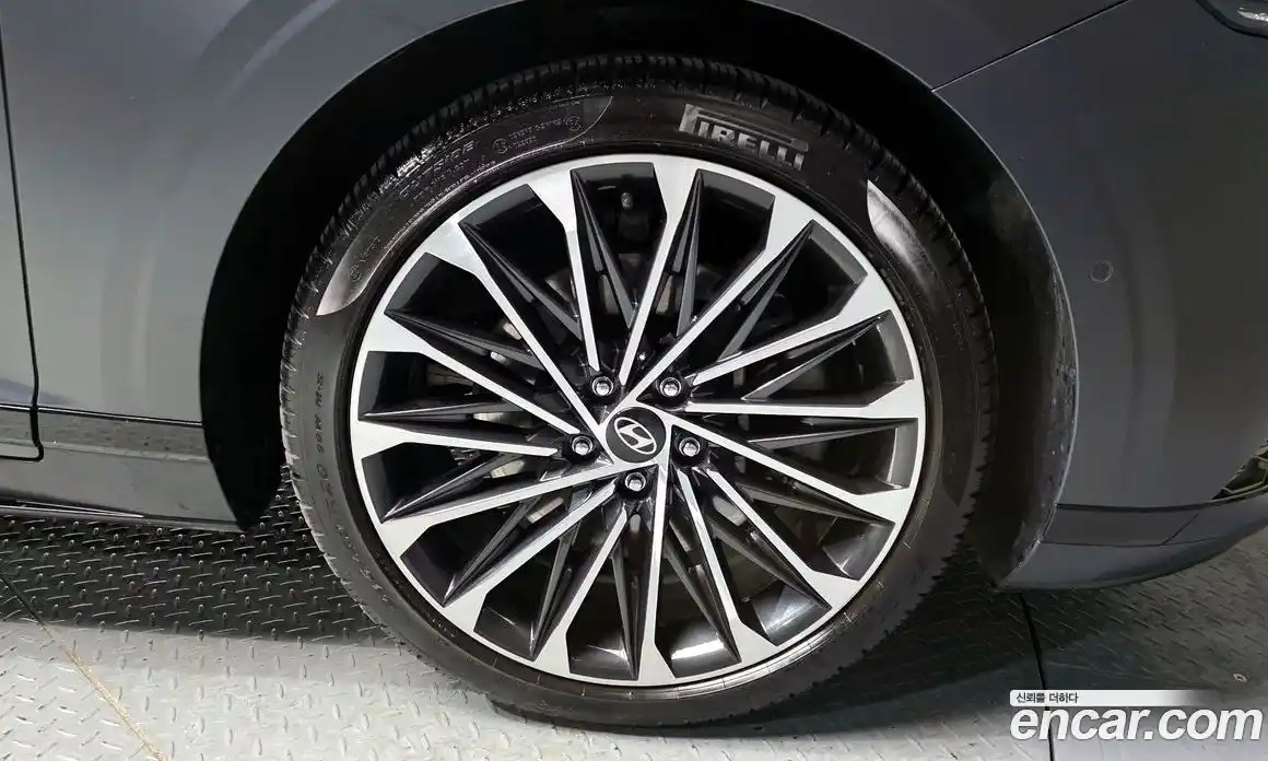 Hyundai Grandeur 2023 3.5 Автомат в Москве № 583299, фото 4