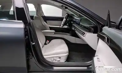 Hyundai Grandeur 2023 3.5 Автомат в Москве № 583299, миниатюра 10