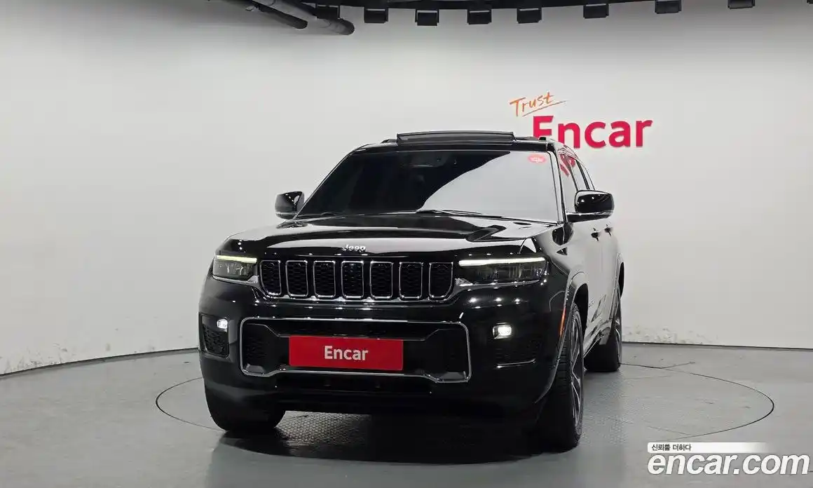 Jeep Cherokee 2021 3.6 Автомат в Москве № 583415, фото 3