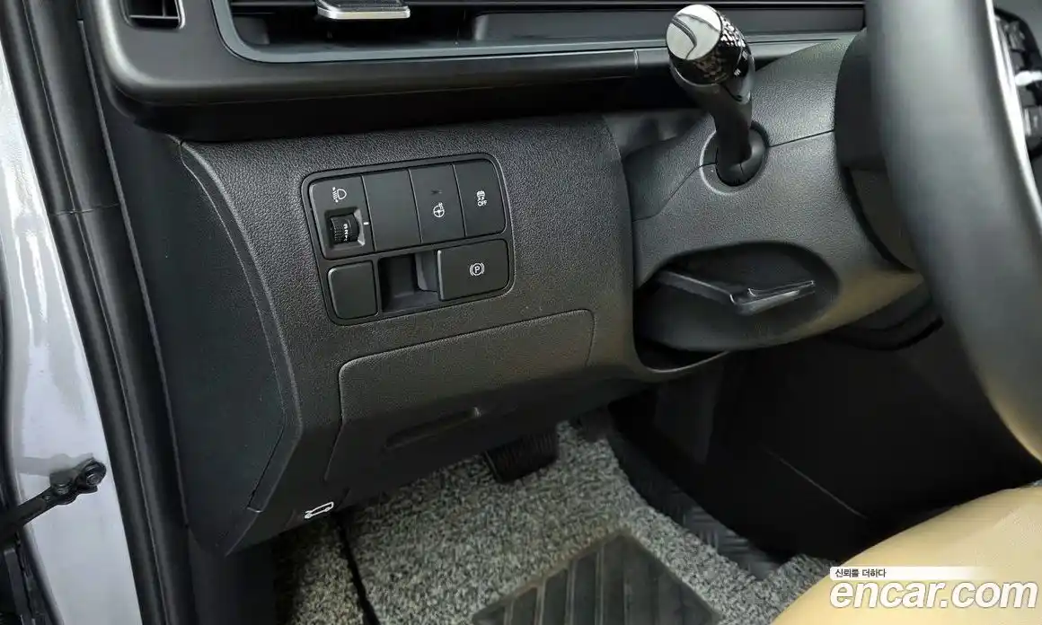 Hyundai Staria 2023 3.5 Автомат в Москве № 583528, фото 18