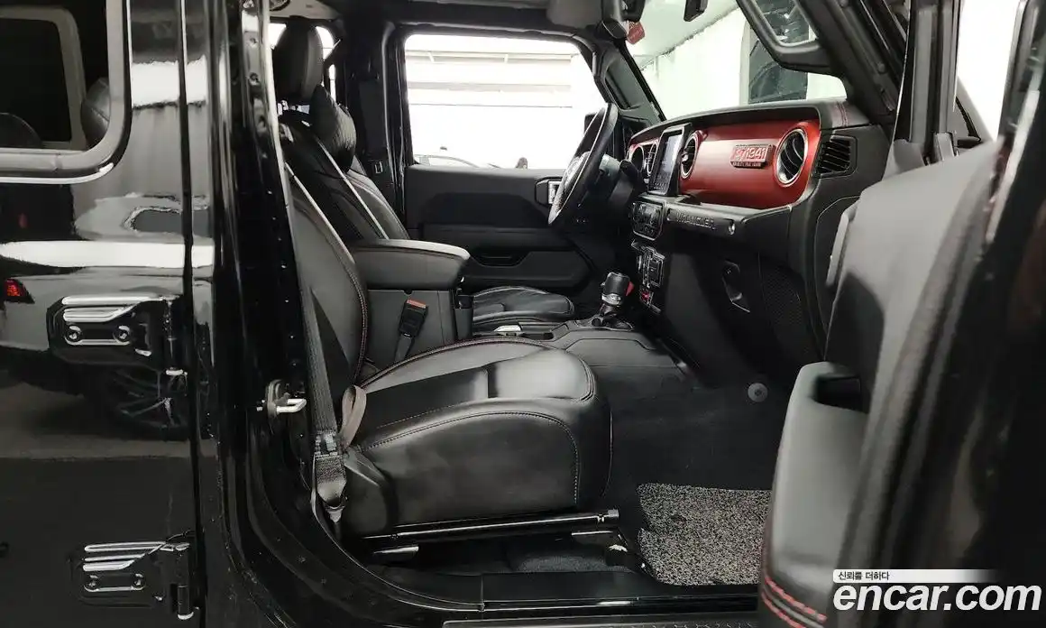 Jeep Wrangler 2023 2.0 Автомат в Москве № 583532, фото 11