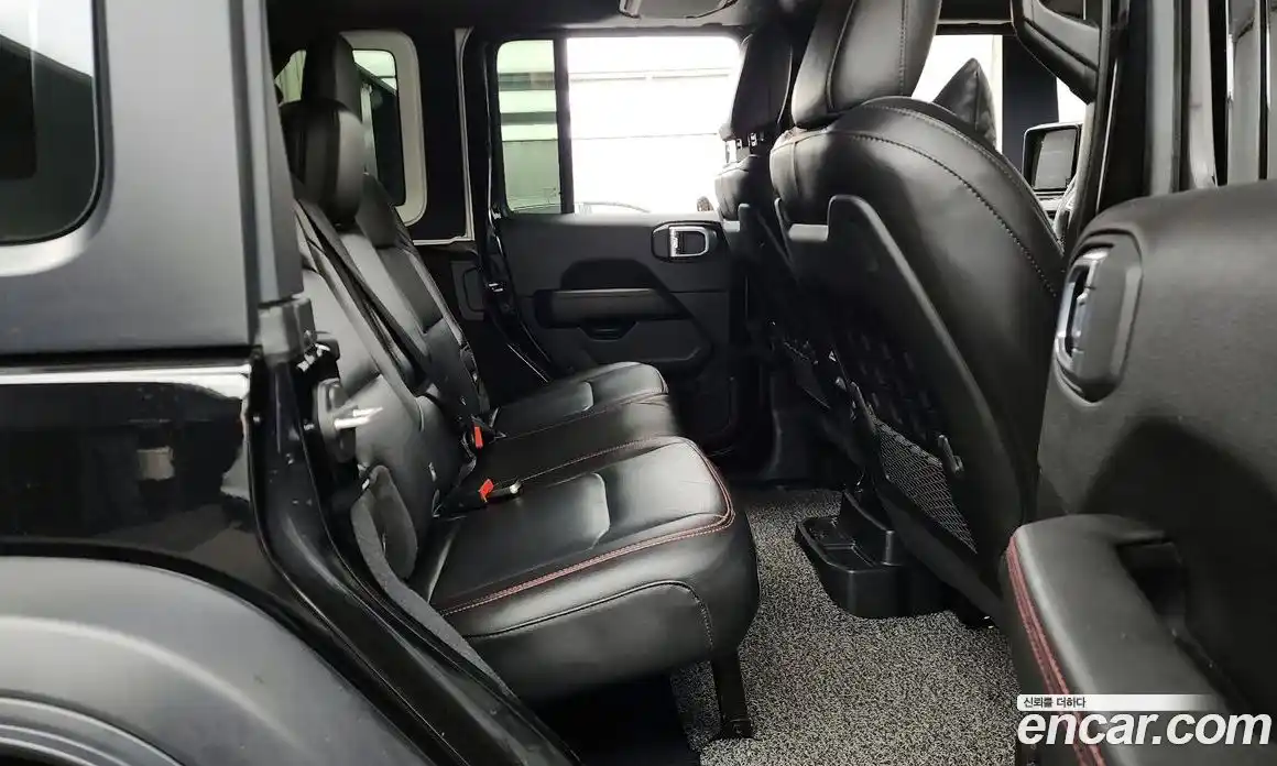 Jeep Wrangler 2023 2.0 Автомат в Москве № 583532, фото 12