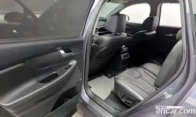 Hyundai Santa Fe 2023 2.2 Автомат в Москве № 583543, миниатюра 11