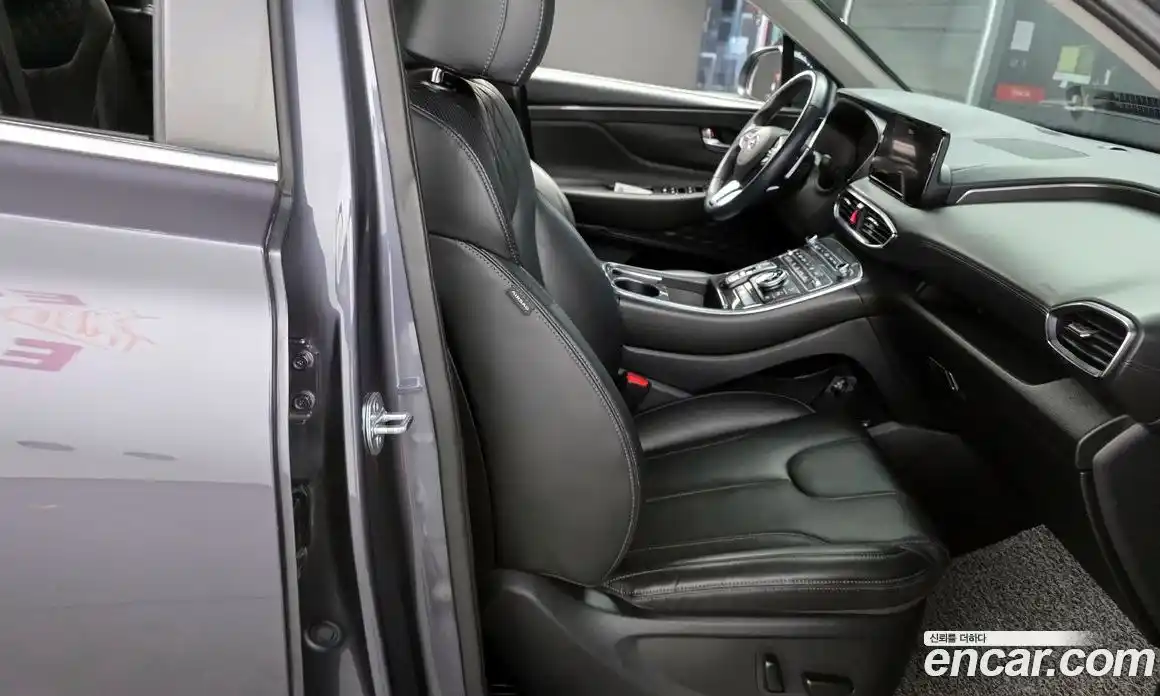 Hyundai Santa Fe 2023 2.2 Автомат в Москве № 583543, фото 12