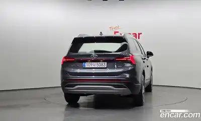 Hyundai Santa Fe 2023 2.2 Автомат в Москве № 583543, миниатюра 4