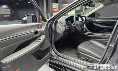 Hyundai Sonata 2023 2.0 Автомат в Москве № 583643, миниатюра 11