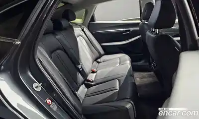 Hyundai Sonata 2023 2.0 Автомат в Москве № 583643, миниатюра 12