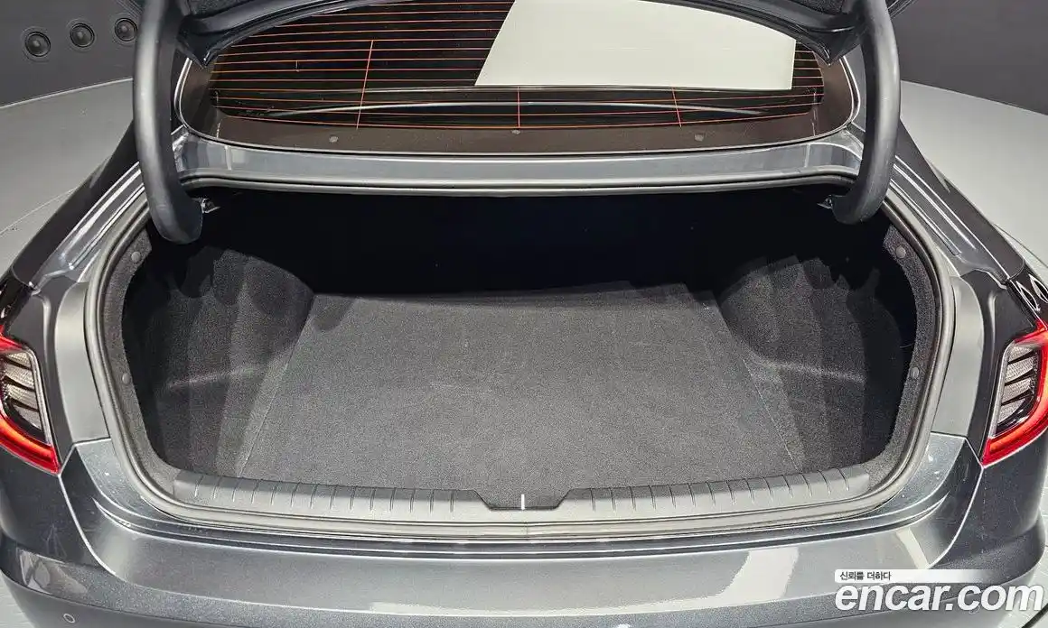 Hyundai Sonata 2023 2.0 Автомат в Москве № 583643, фото 20