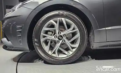 Hyundai Sonata 2023 2.0 Автомат в Москве № 583643, миниатюра 5