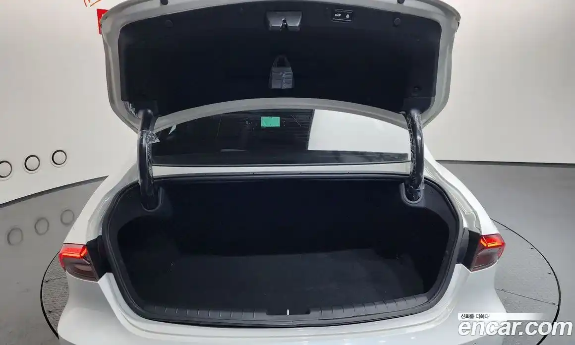 Hyundai Grandeur 2022 2.5 Автомат в Москве № 583784, фото 20