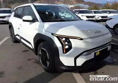 Kia EV3 2027 0.1 Автомат в Москве № 583851, миниатюра 8